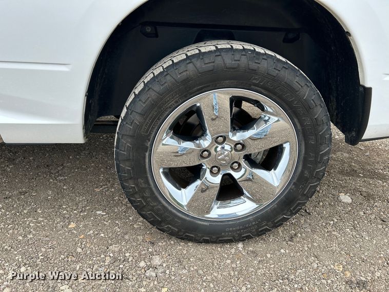 image for item NL9549 2015 Dodge Ram 1500  Crew Cab pickup truck