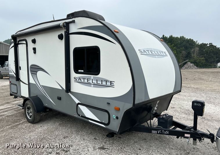 image for item NL9551 2017 Starcraft Satellite  camper