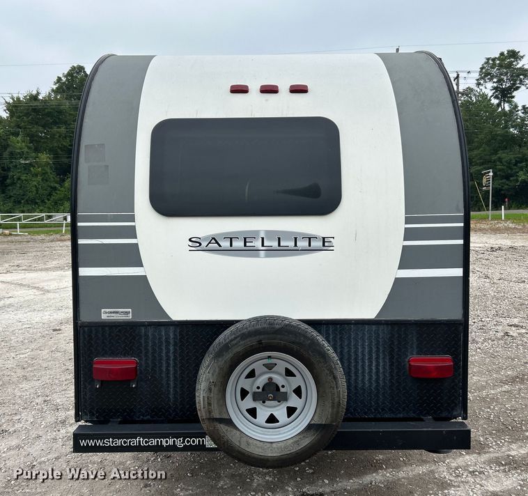 image for item NL9551 2017 Starcraft Satellite  camper