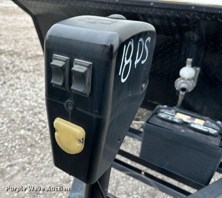 image for item NL9551 2017 Starcraft Satellite  camper