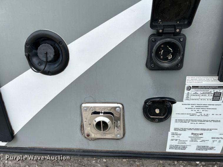 image for item NL9551 2017 Starcraft Satellite  camper