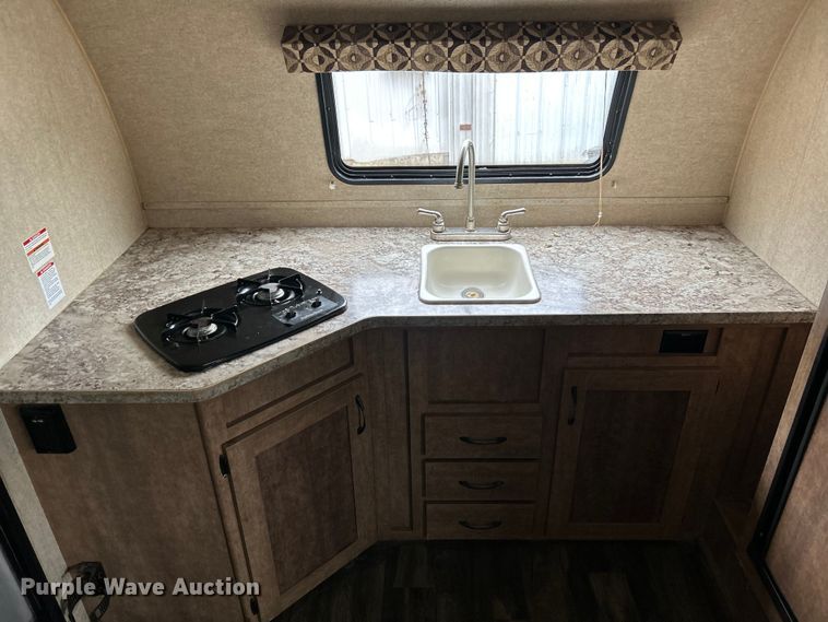 image for item NL9551 2017 Starcraft Satellite  camper