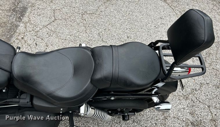 image for item NL9552 2010 Harley Davidson FXDB/Dyna Street Bob  motorcycle