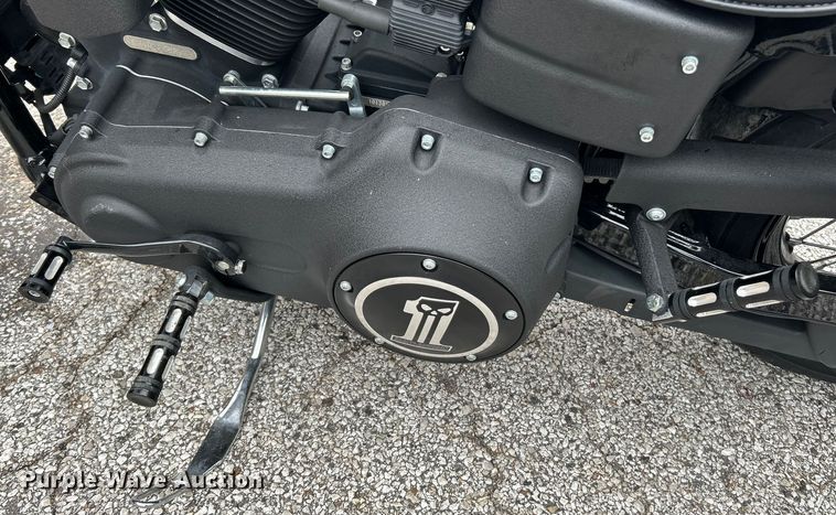 image for item NL9552 2010 Harley Davidson FXDB/Dyna Street Bob  motorcycle