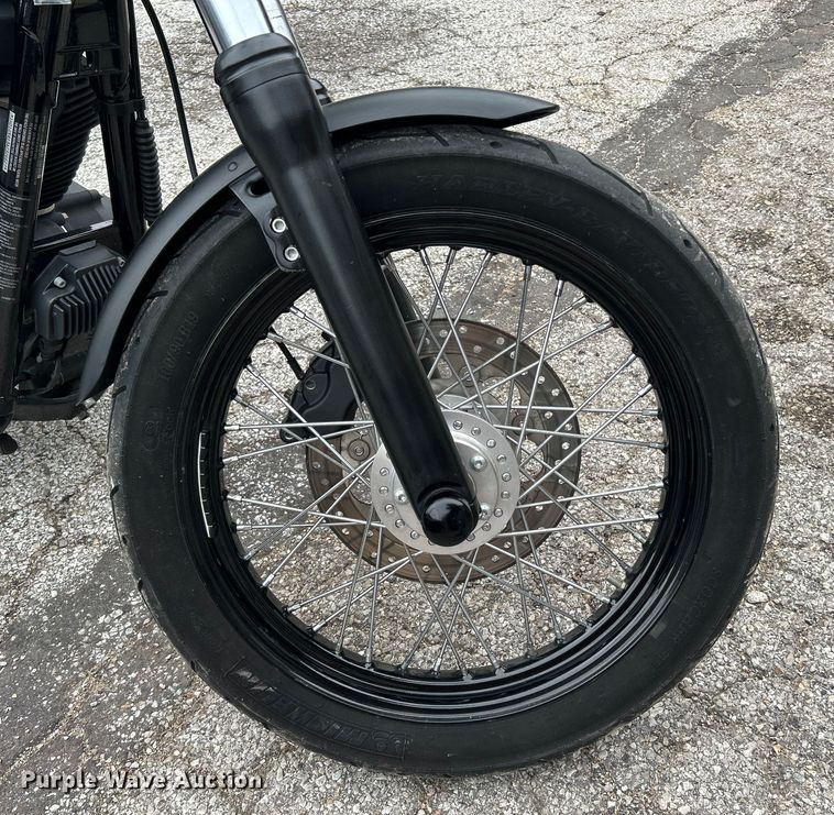 image for item NL9552 2010 Harley Davidson FXDB/Dyna Street Bob  motorcycle