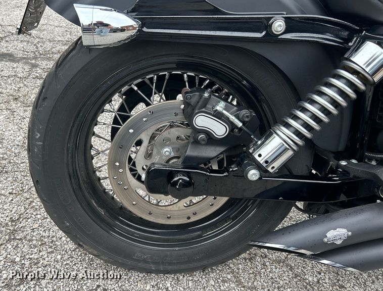 image for item NL9552 2010 Harley Davidson FXDB/Dyna Street Bob  motorcycle