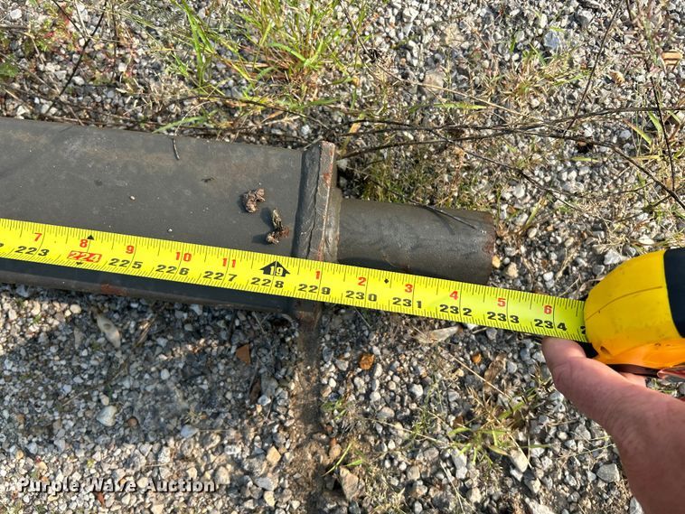 image for item NL9556 Building materials