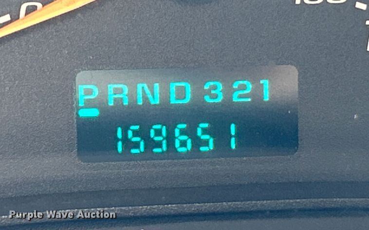 image for item NL9572 2005 Chevrolet Express 3500  box truck