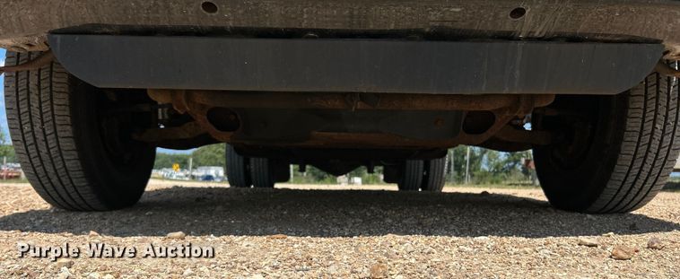 image for item NL9572 2005 Chevrolet Express 3500  box truck