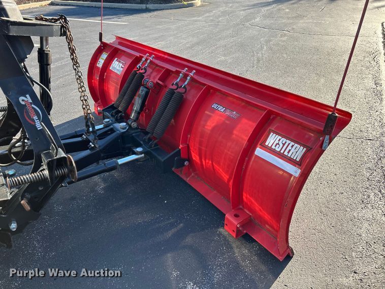 image for item NL9588 2011 Chevrolet Silverado 2500HD LT  Ext. Cab pickup truck