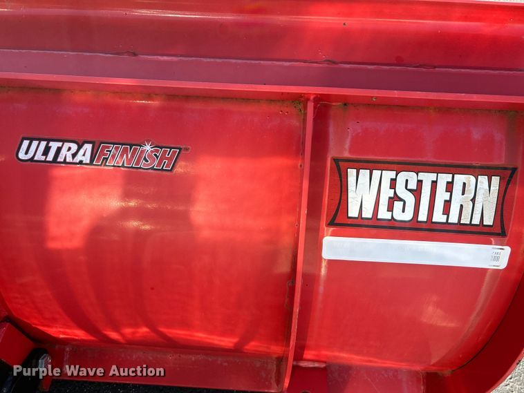 image for item NL9588 2011 Chevrolet Silverado 2500HD LT  Ext. Cab pickup truck