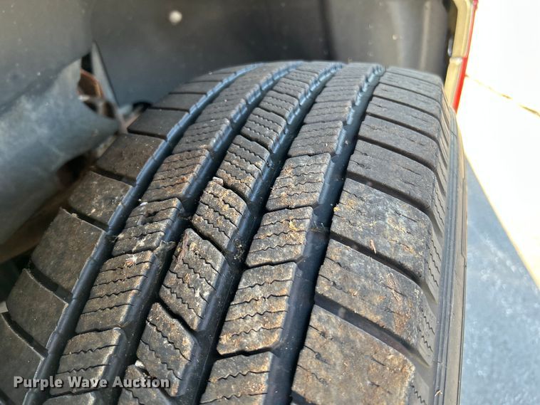 image for item NL9588 2011 Chevrolet Silverado 2500HD LT  Ext. Cab pickup truck