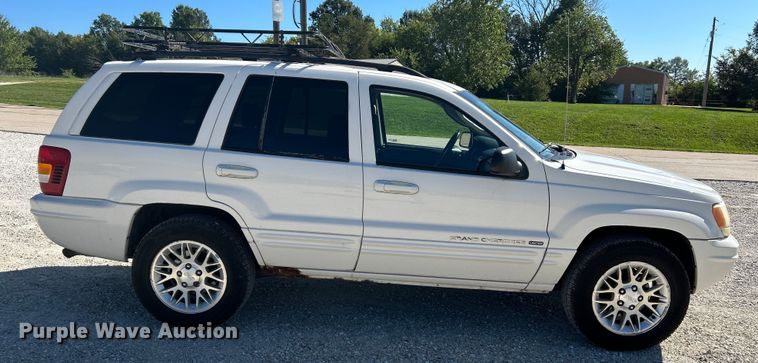 image for item NL9592 2002 Jeep Grand Cherokee Limited  SUV