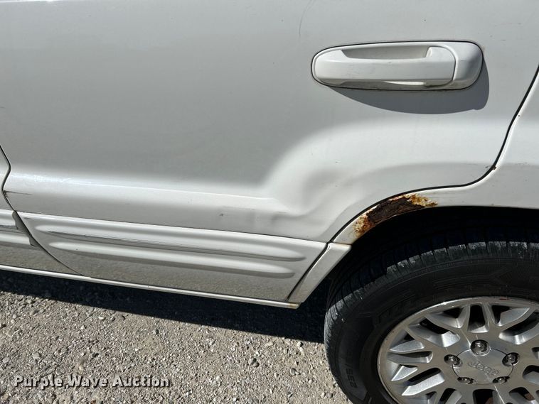 image for item NL9592 2002 Jeep Grand Cherokee Limited  SUV