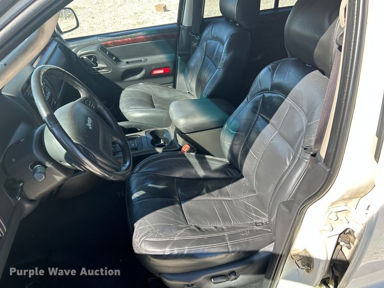 image for item NL9592 2002 Jeep Grand Cherokee Limited  SUV