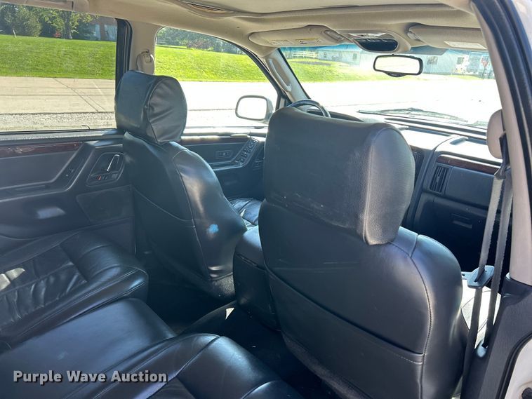 image for item NL9592 2002 Jeep Grand Cherokee Limited  SUV