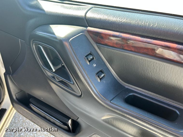 image for item NL9592 2002 Jeep Grand Cherokee Limited  SUV