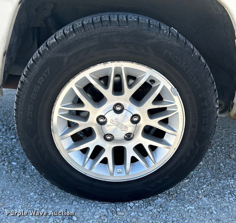 image for item NL9592 2002 Jeep Grand Cherokee Limited  SUV