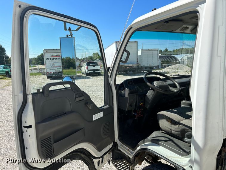 image for item NL9593 2003 Isuzu NPR HD  box truck