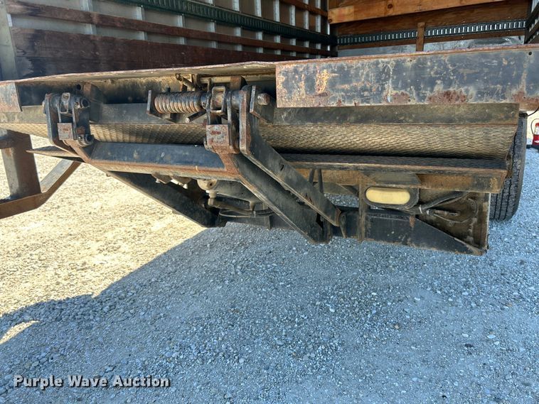 image for item NL9593 2003 Isuzu NPR HD  box truck