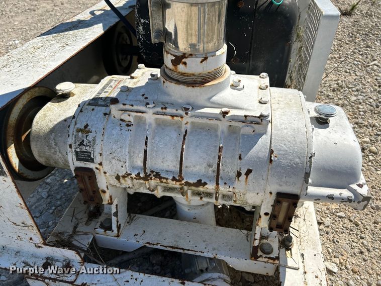 image for item NL9594 2005 Wisconsin W41770  power unit