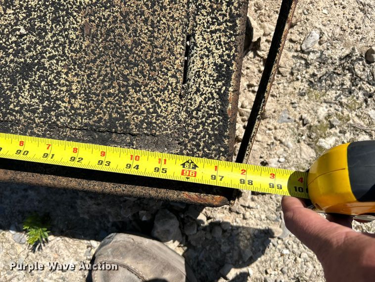 image for item NL9595 Flatbed