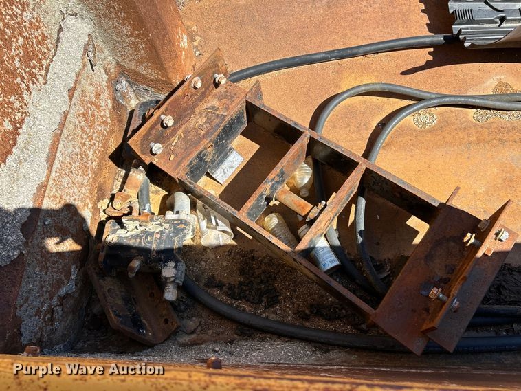 image for item NL9596 Dumpbed