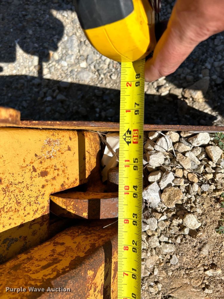 image for item NL9596 Dumpbed