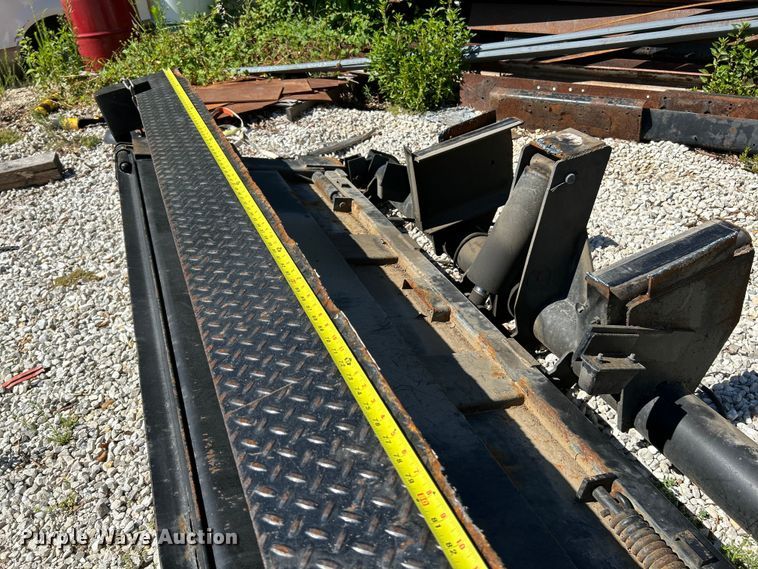 image for item NL9597 End gate lift