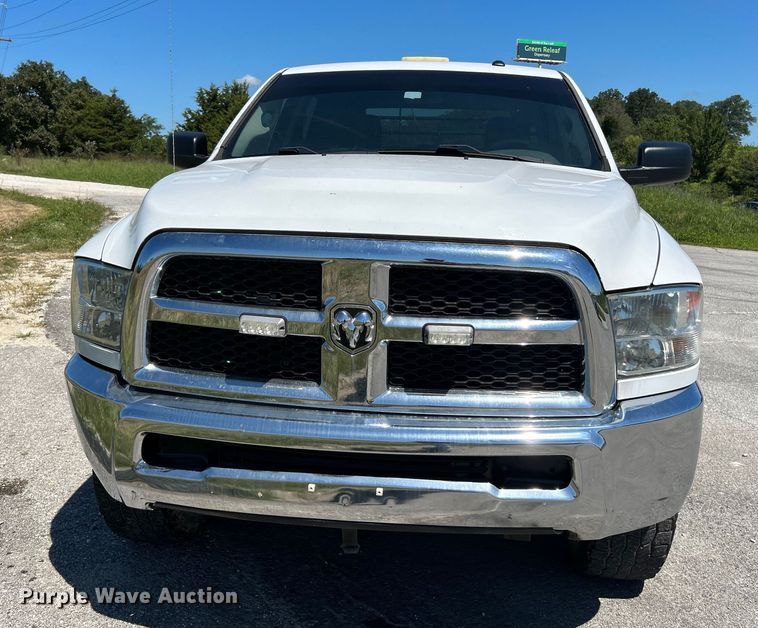 image for item NL9599 2017 Dodge Ram 2500  Crew Cab flatbed pickup truck