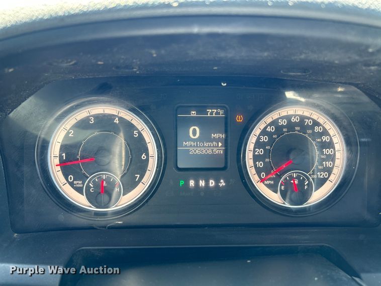 image for item NL9599 2017 Dodge Ram 2500  Crew Cab flatbed pickup truck