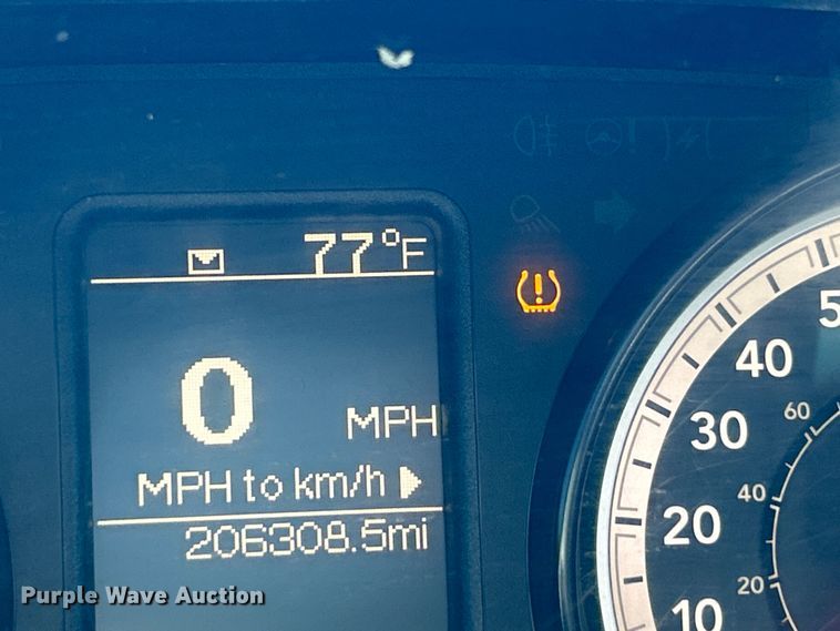 image for item NL9599 2017 Dodge Ram 2500  Crew Cab flatbed pickup truck