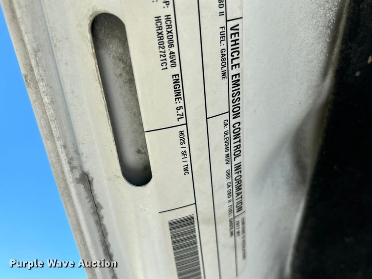 image for item NL9599 2017 Dodge Ram 2500  Crew Cab flatbed pickup truck