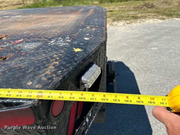 image for item NL9599 2017 Dodge Ram 2500  Crew Cab flatbed pickup truck