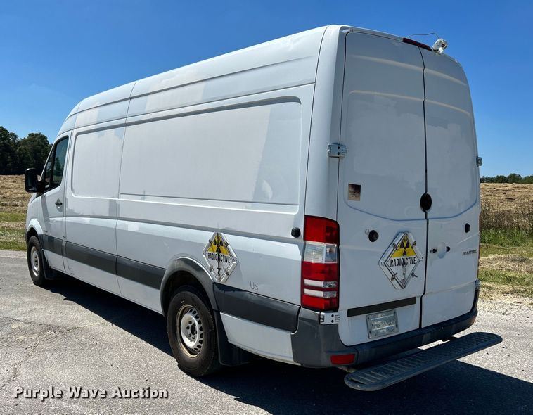 image for item NL9600 2014 Mercedes Benz Sprinter 2500  delivery van