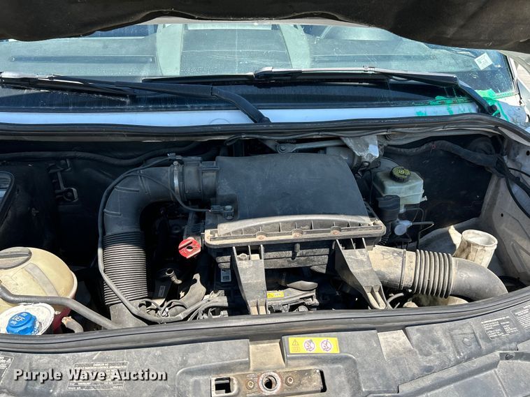 image for item NL9600 2014 Mercedes Benz Sprinter 2500  delivery van