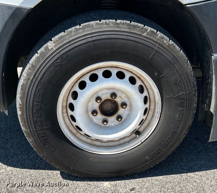 image for item NL9600 2014 Mercedes Benz Sprinter 2500  delivery van