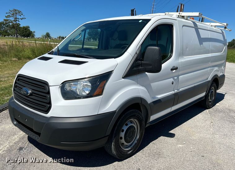 image for item NL9601 2015 Ford Transit 150  van