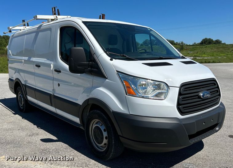 image for item NL9601 2015 Ford Transit 150  van