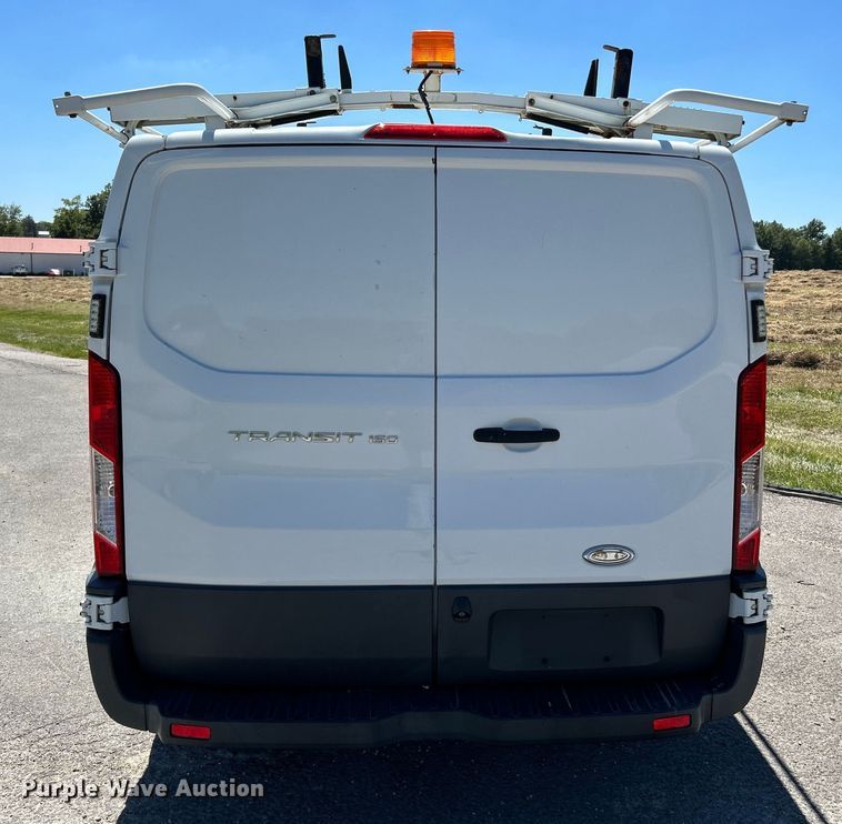 image for item NL9601 2015 Ford Transit 150  van