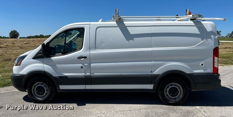 image for item NL9601 2015 Ford Transit 150  van