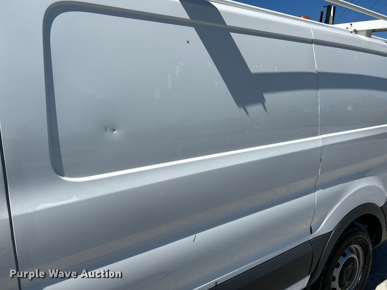 image for item NL9601 2015 Ford Transit 150  van