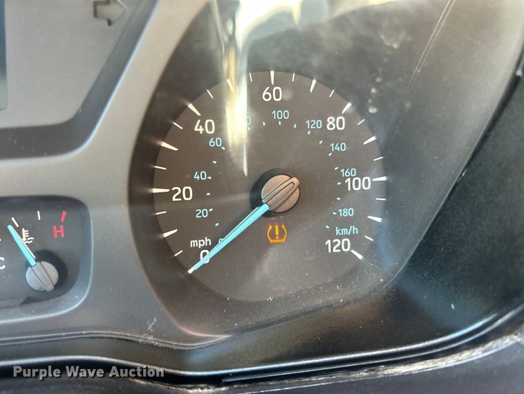 image for item NL9601 2015 Ford Transit 150  van