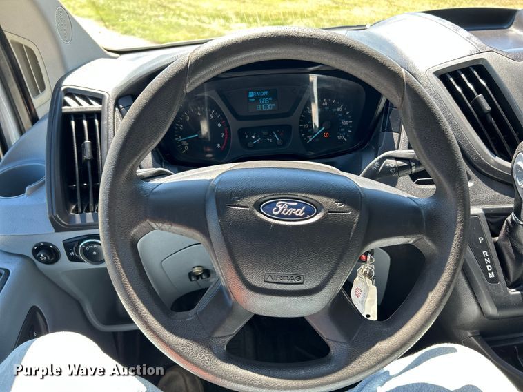 image for item NL9601 2015 Ford Transit 150  van