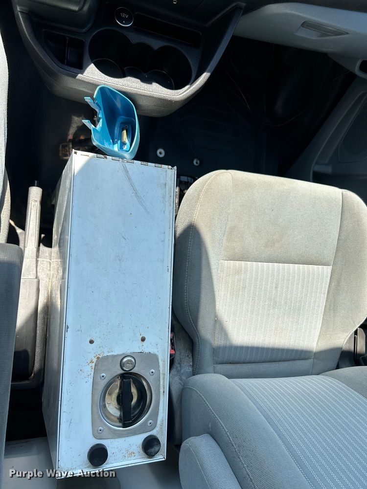 image for item NL9601 2015 Ford Transit 150  van