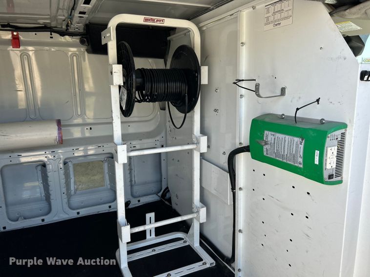 image for item NL9601 2015 Ford Transit 150  van