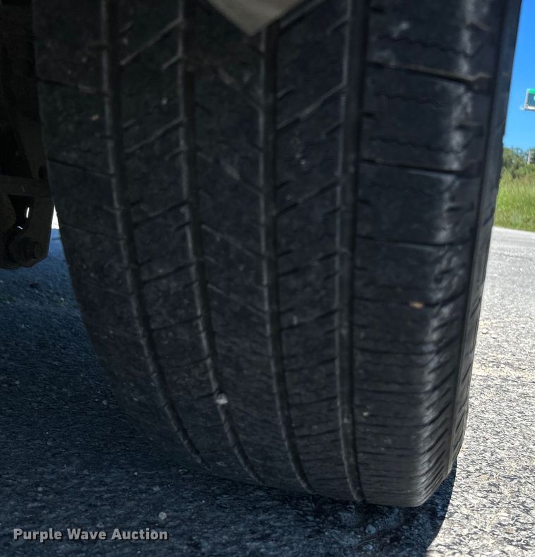 image for item NL9601 2015 Ford Transit 150  van