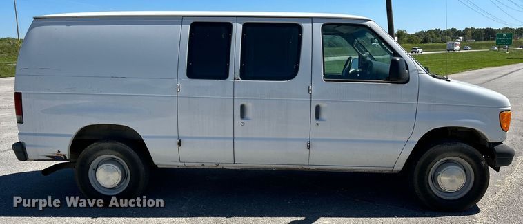 image for item NL9602 2005 Ford E-250  van