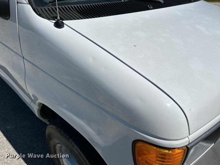 image for item NL9602 2005 Ford E-250  van