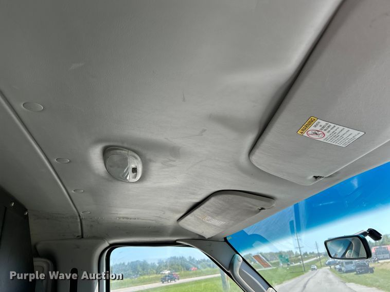 image for item NL9602 2005 Ford E-250  van